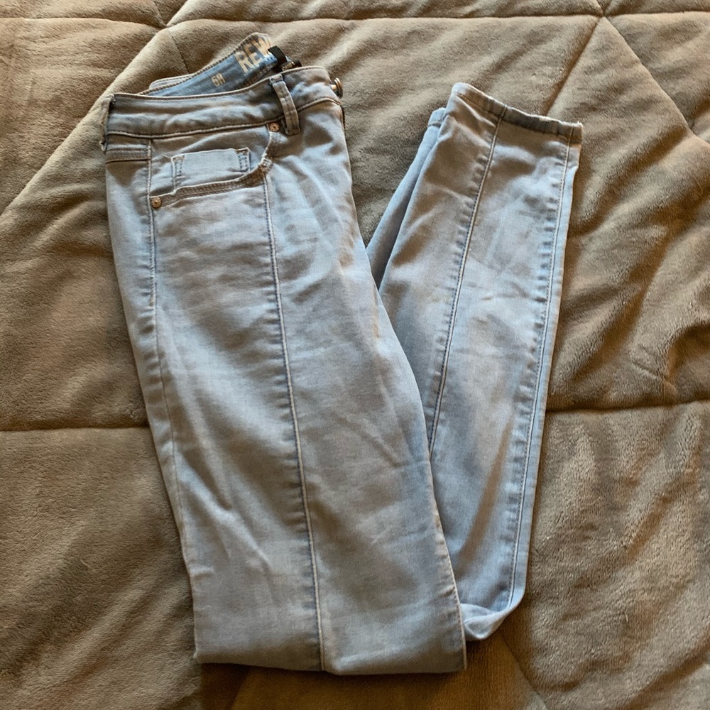rewash basic high waisted light blue jeans